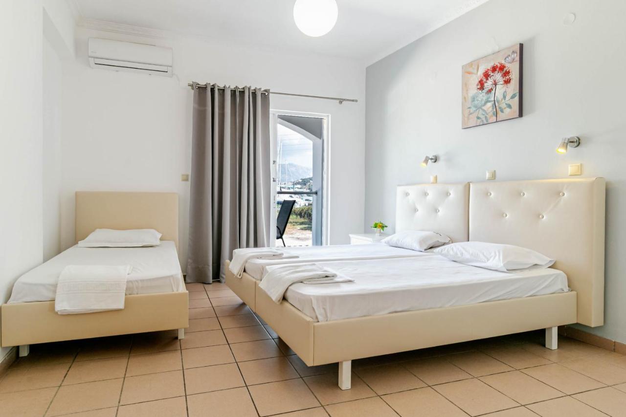 Porto Marina Aparthotel Гувія Екстер'єр фото
