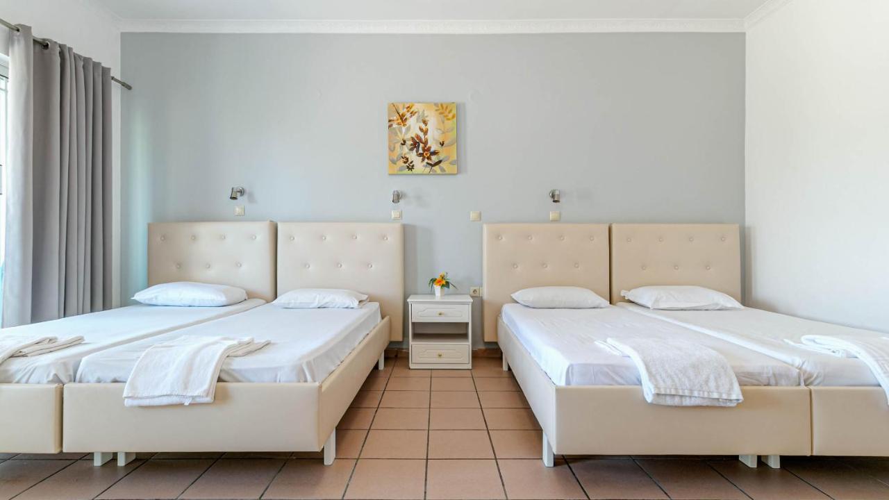 Porto Marina Aparthotel Гувія Екстер'єр фото